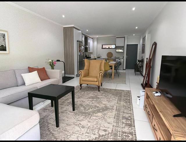 3 BEDROOM PROPERTY TO RENT IN LONEHILL